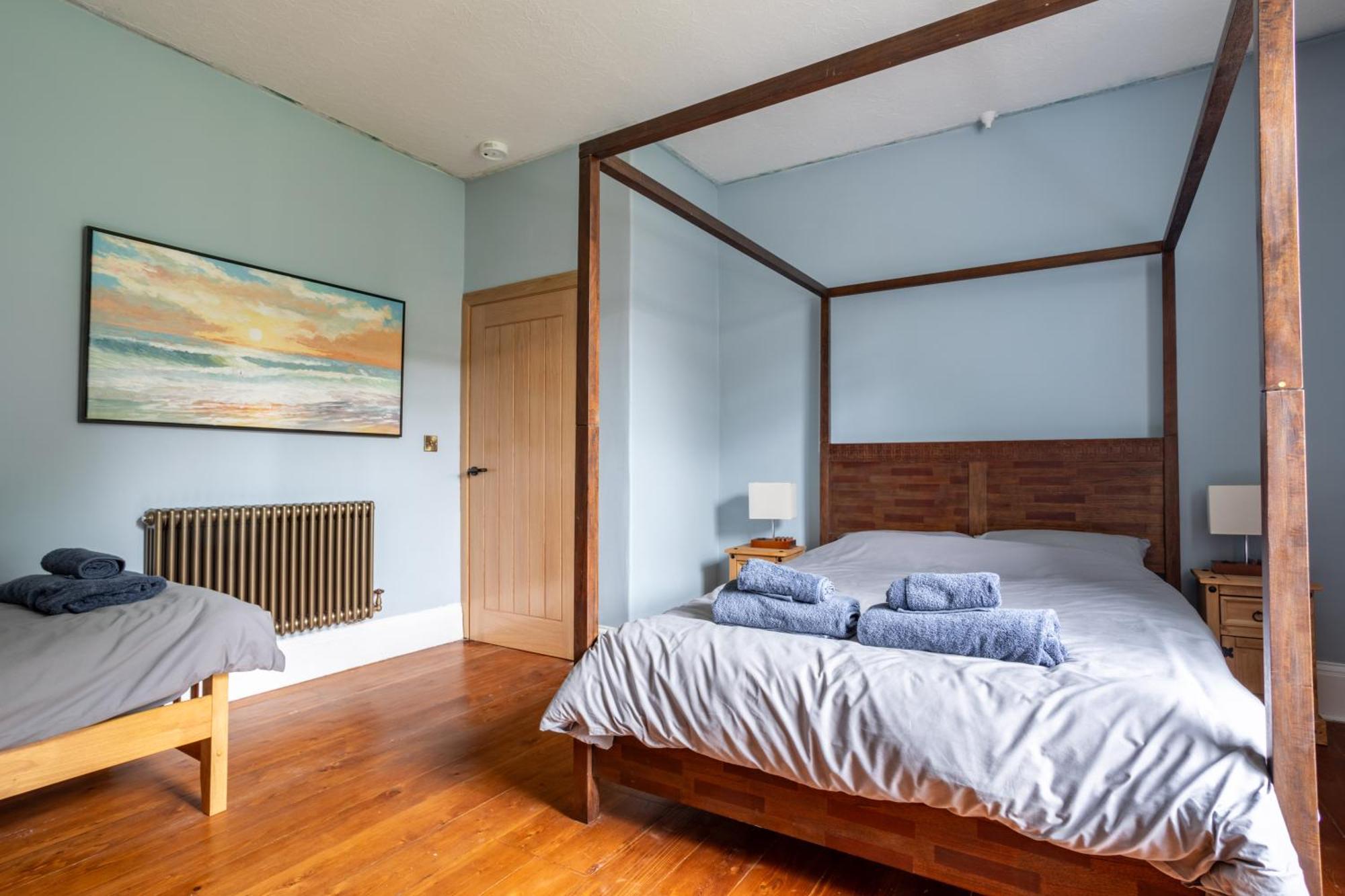 Vila Holmfield House Clayton West Exteriér fotografie