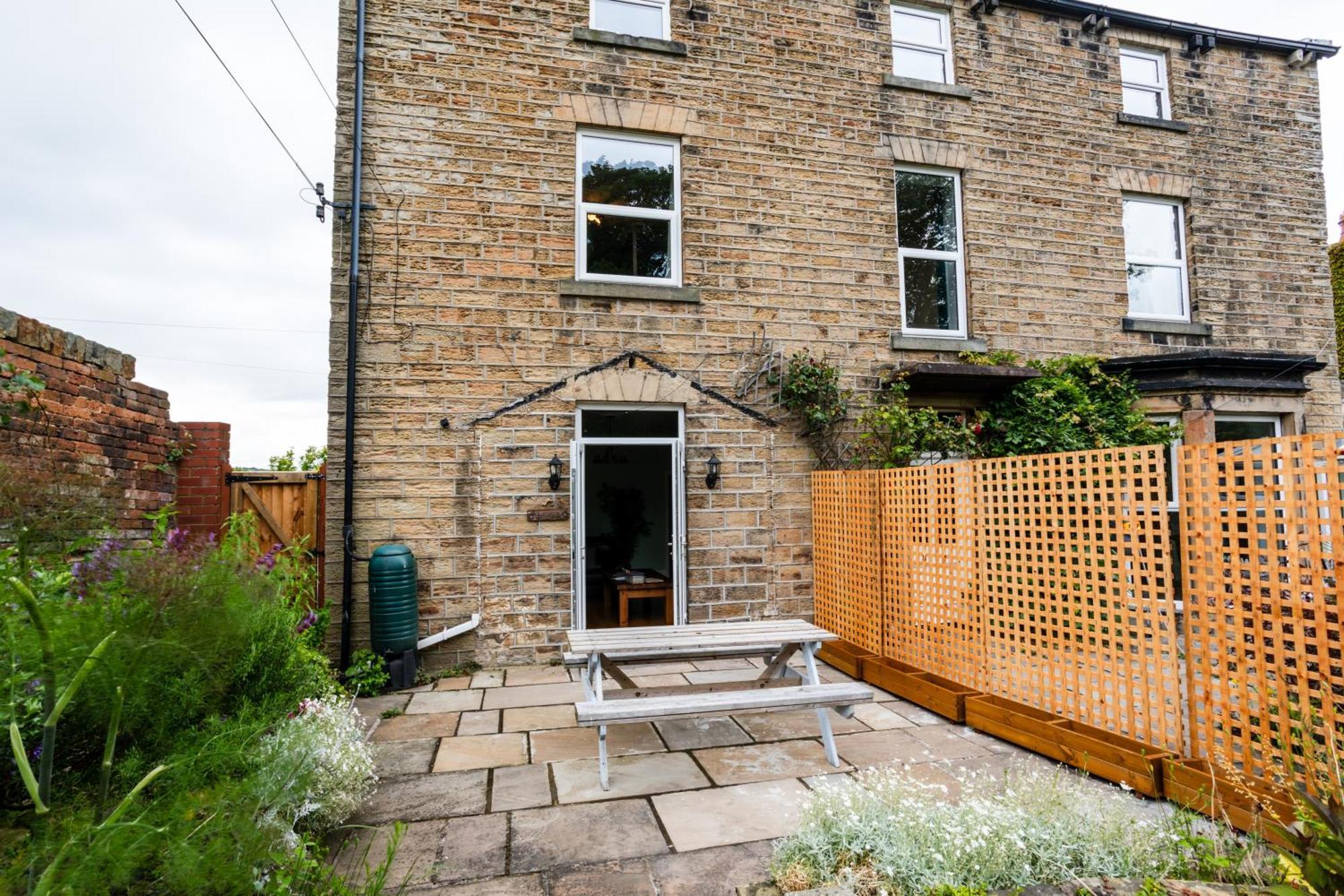 Vila Holmfield House Clayton West Exteriér fotografie